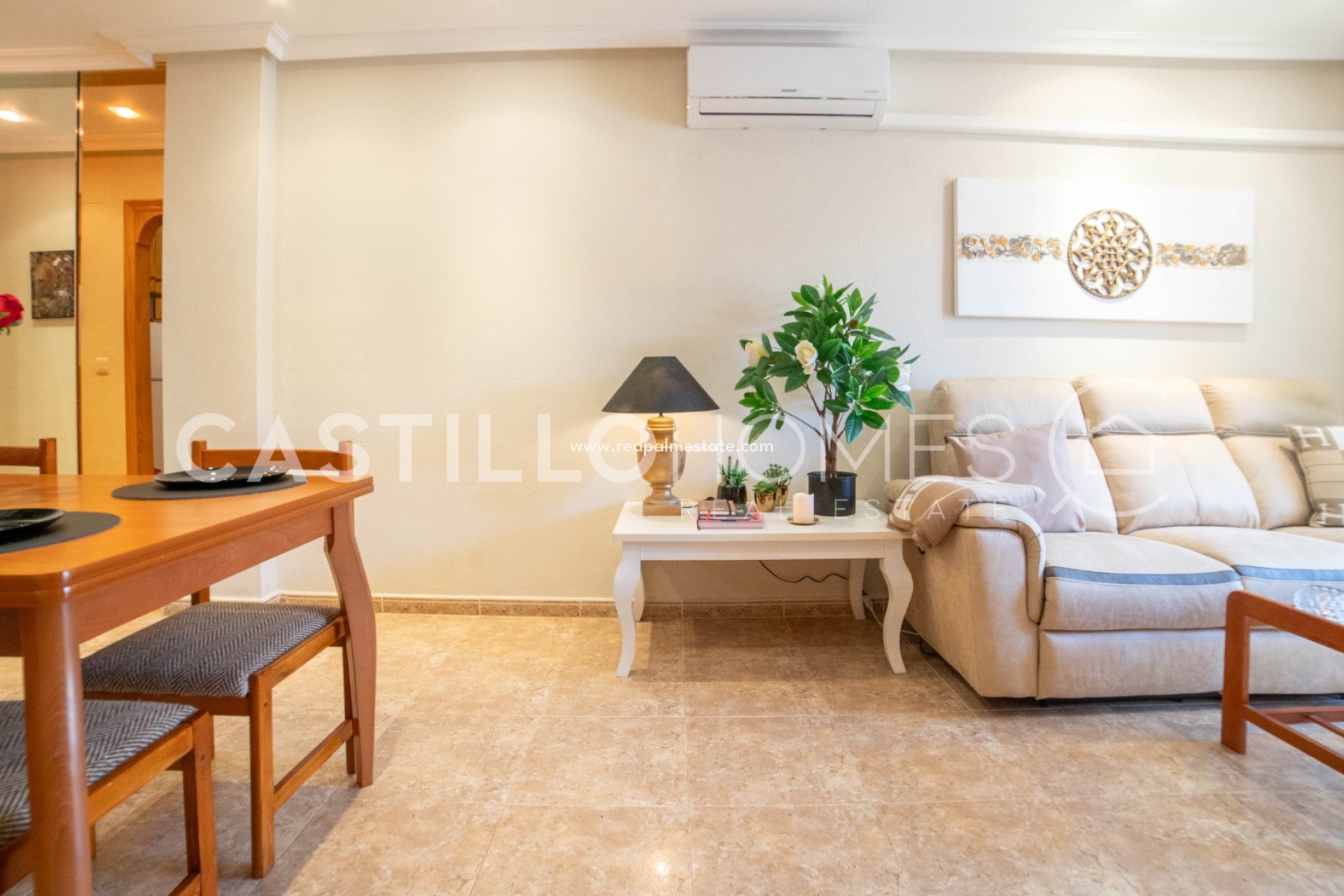 Resale - Apartments -
Torrevieja - Centro Torrevieja