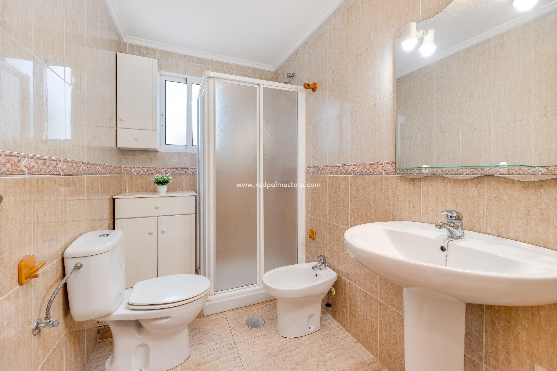 Resale - Apartments -
Torrevieja - Centro Torrevieja