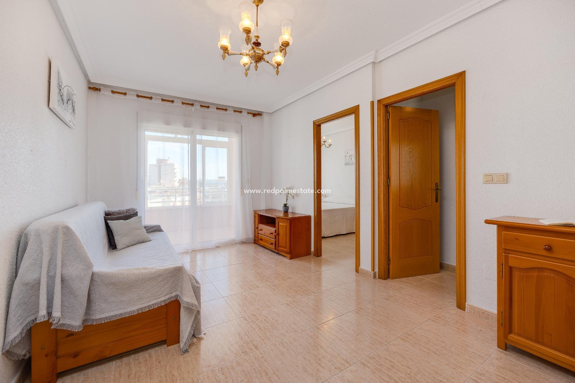 Resale - Apartments -
Torrevieja - Centro Torrevieja