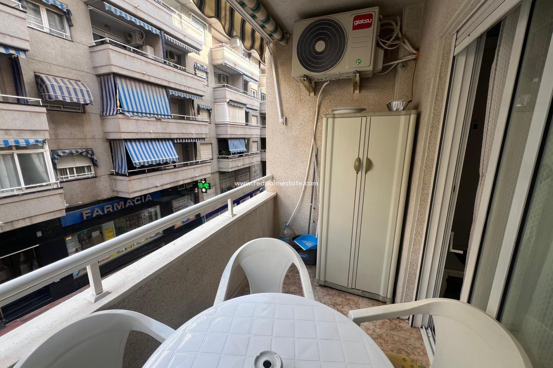 Resale - Apartments -
Torrevieja - Centro Torrevieja