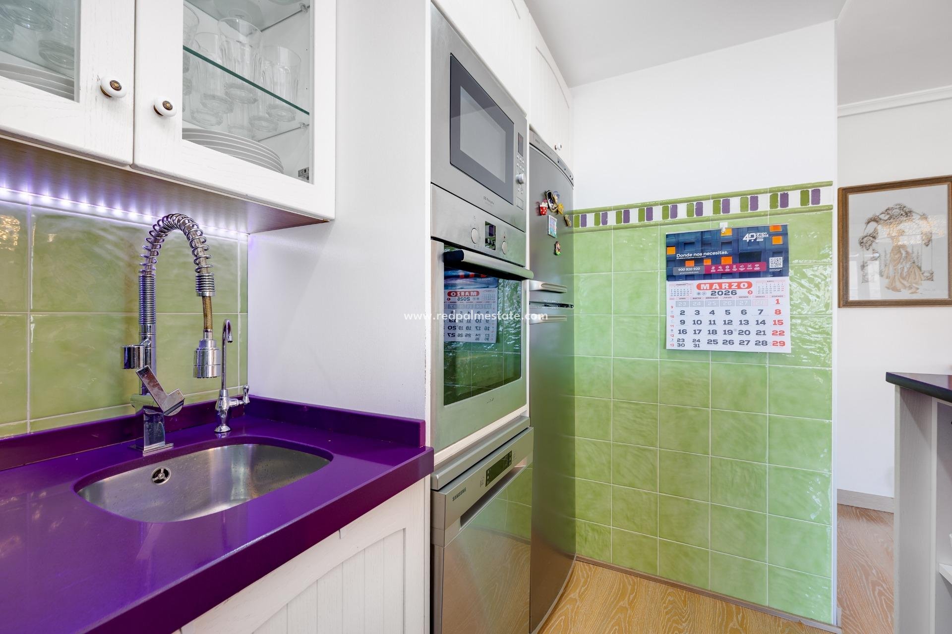 Resale - Apartments -
Torrevieja - Centro Torrevieja