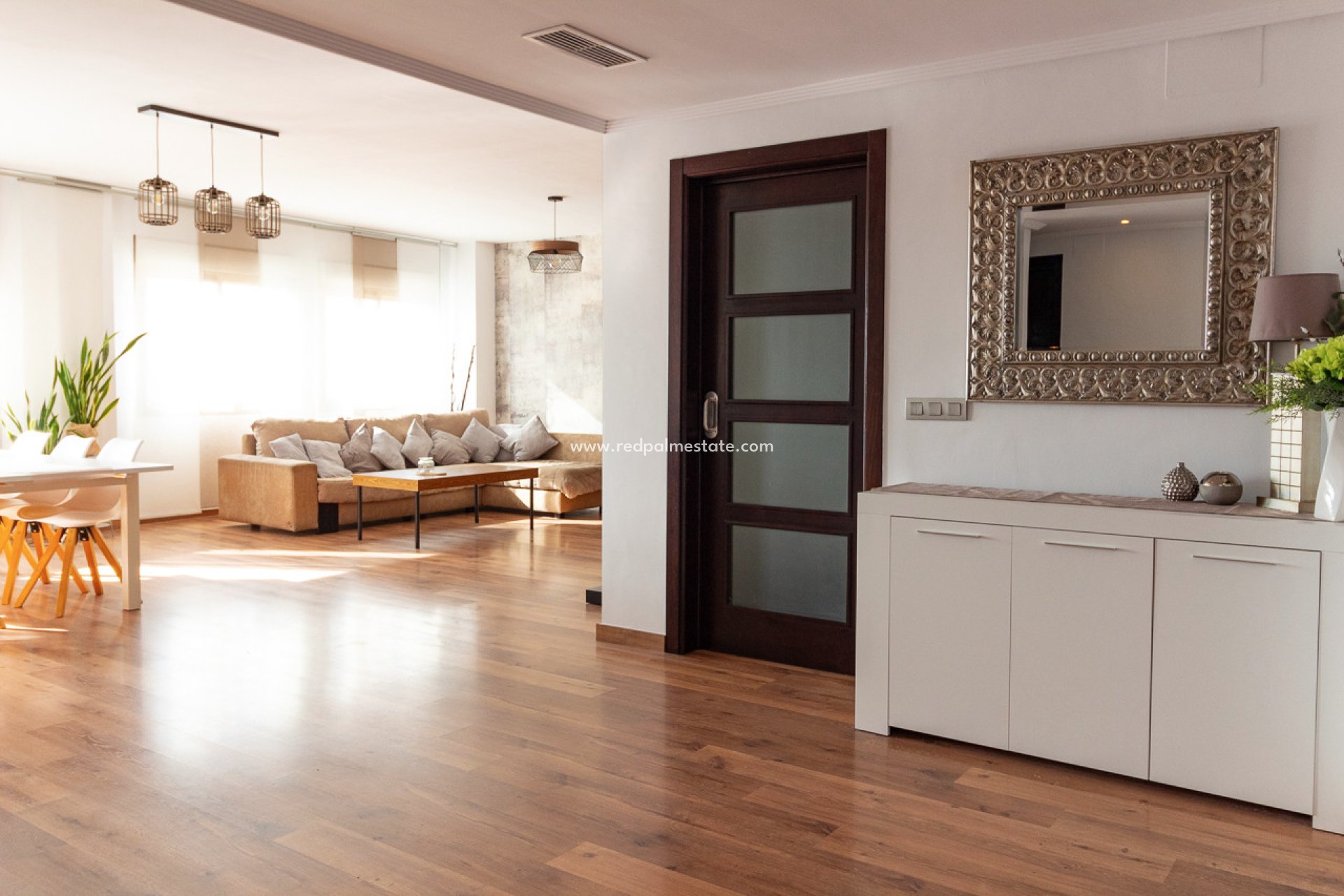 Resale - Apartments -
Torrevieja - Centro Torrevieja