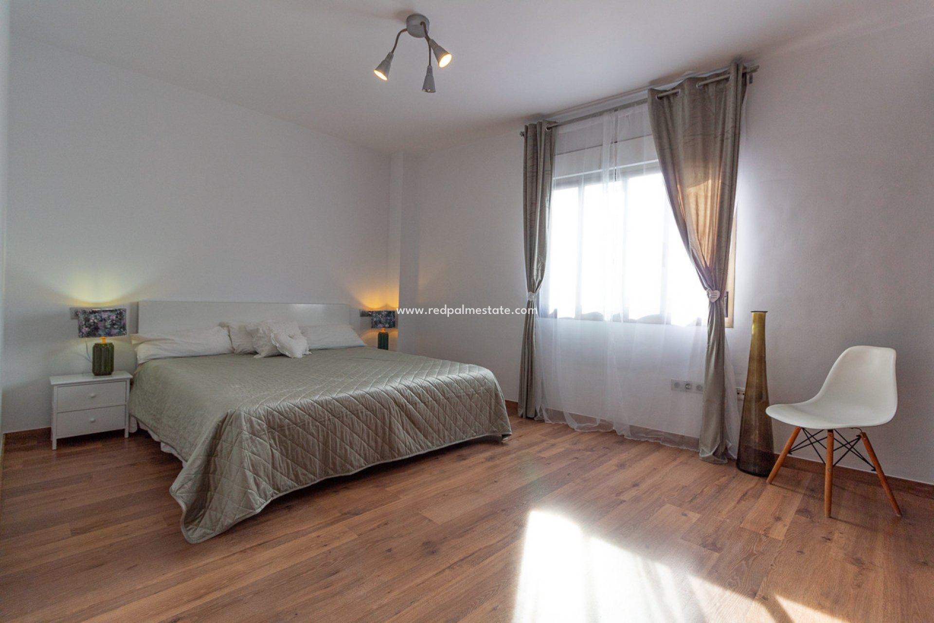 Resale - Apartments -
Torrevieja - Centro Torrevieja