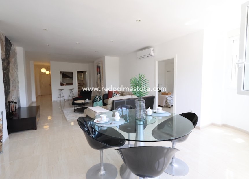 Resale - Apartments -
Torrevieja - Centro Torrevieja