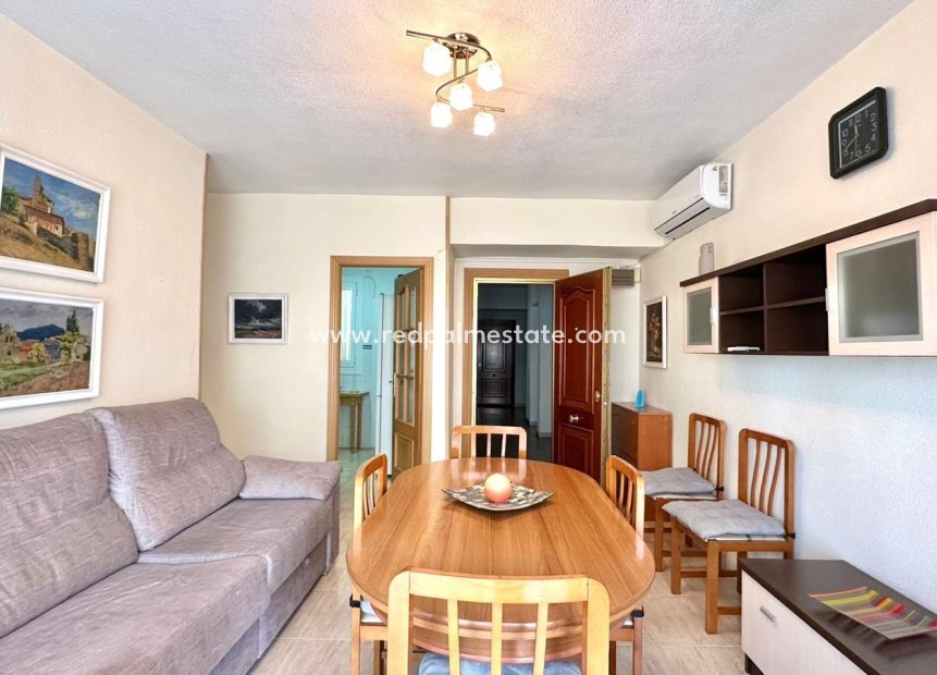 Resale - Apartments -
Torrevieja - Centro Torrevieja