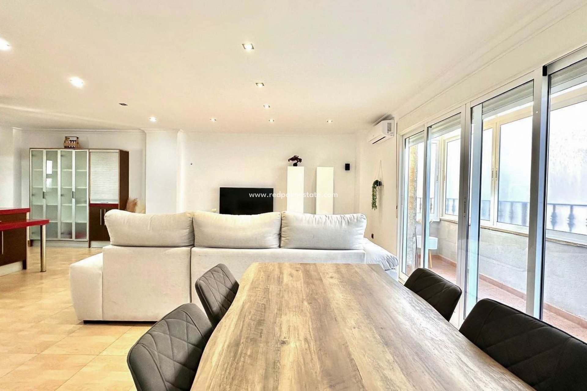 Resale - Apartments -
Torrevieja - Centro Torrevieja