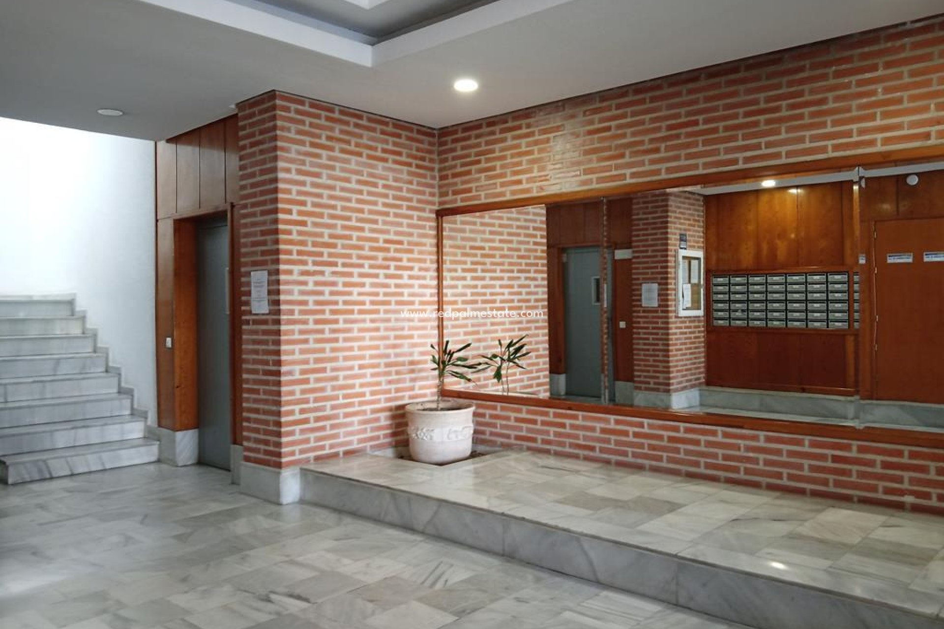 Resale - Apartments -
Torrevieja - Centro Torrevieja