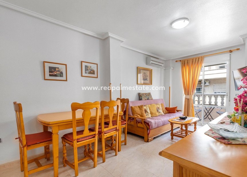 Resale - Apartments -
Torrevieja - Centro Torrevieja