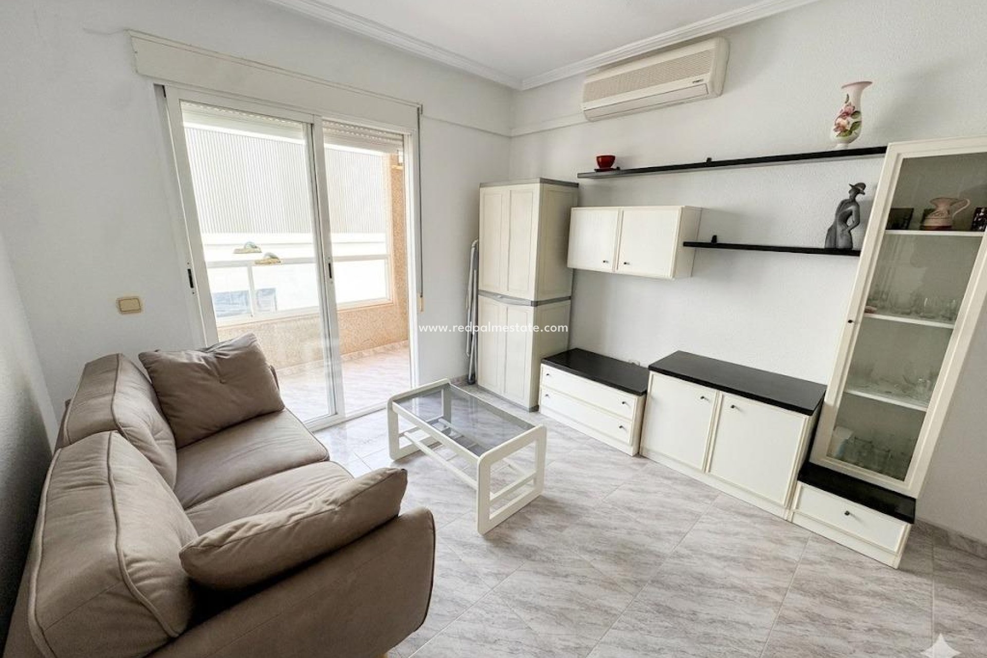 Resale - Apartments -
Torrevieja - Centro Torrevieja