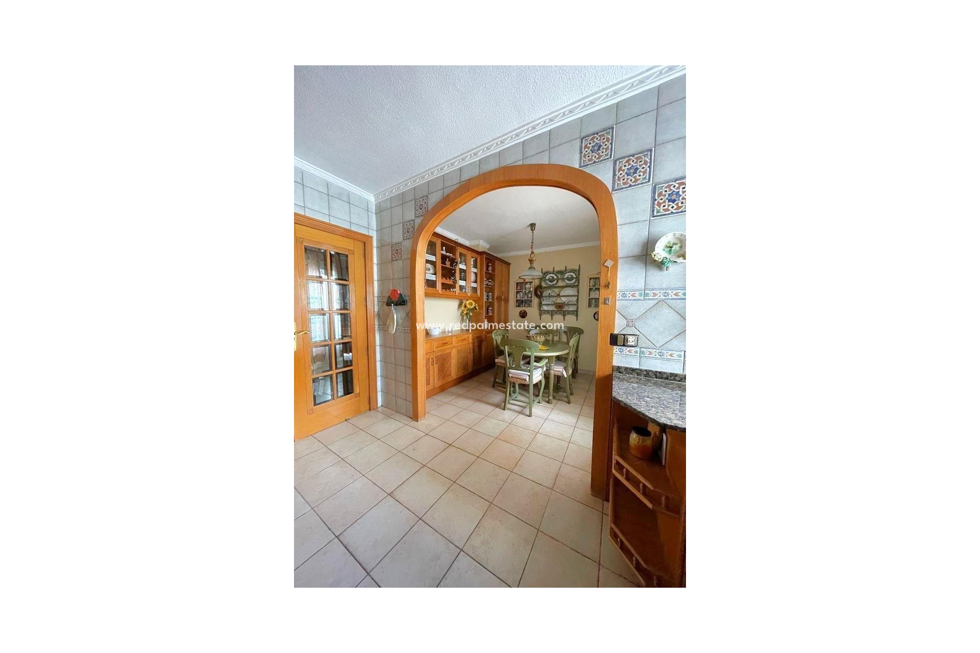 Resale - Apartments -
Torrevieja - Centro Torrevieja