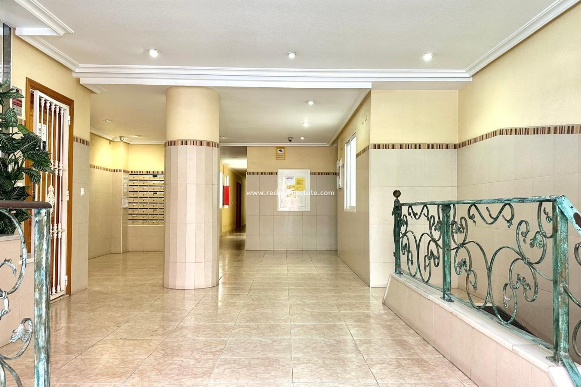 Resale - Apartments -
Torrevieja - Centro