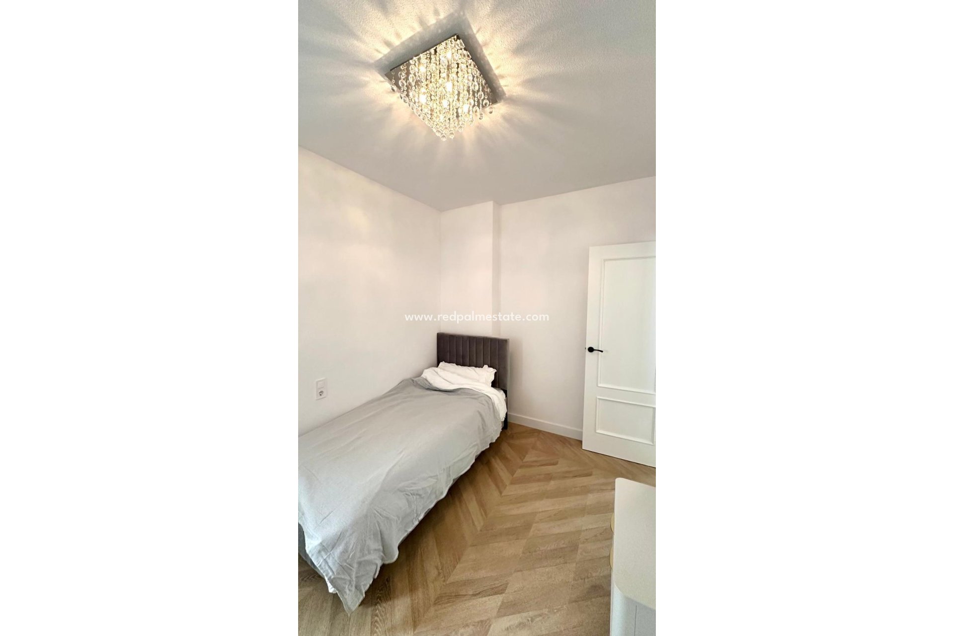 Resale - Apartments -
Torrevieja - Centro