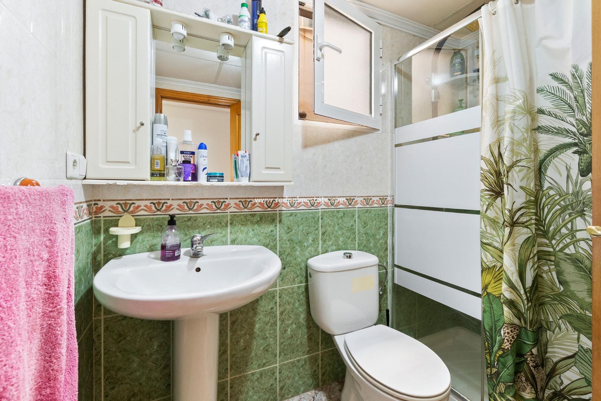 Resale - Apartments -
Torrevieja - Centro