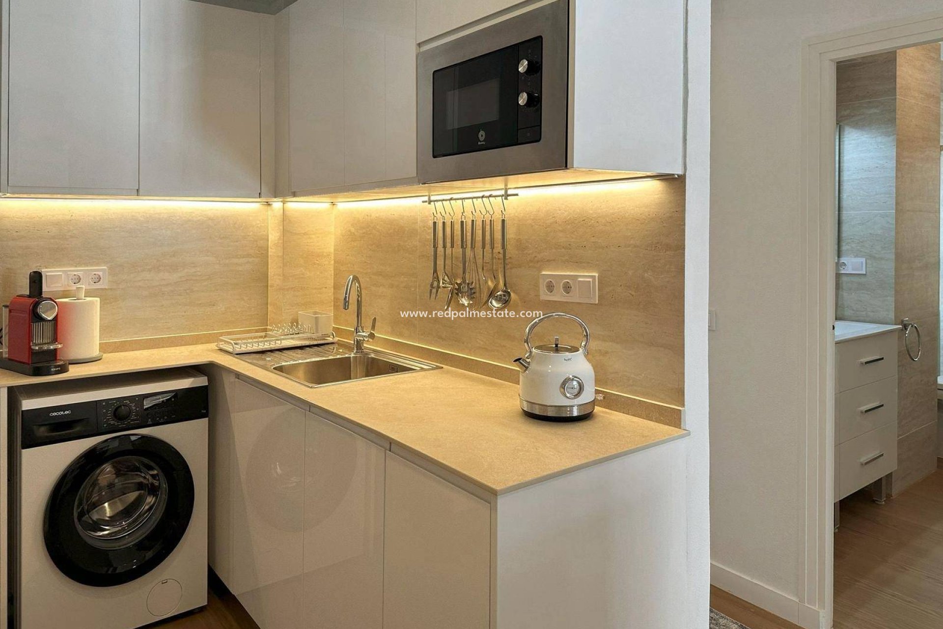 Resale - Apartments -
Torrevieja - Centro