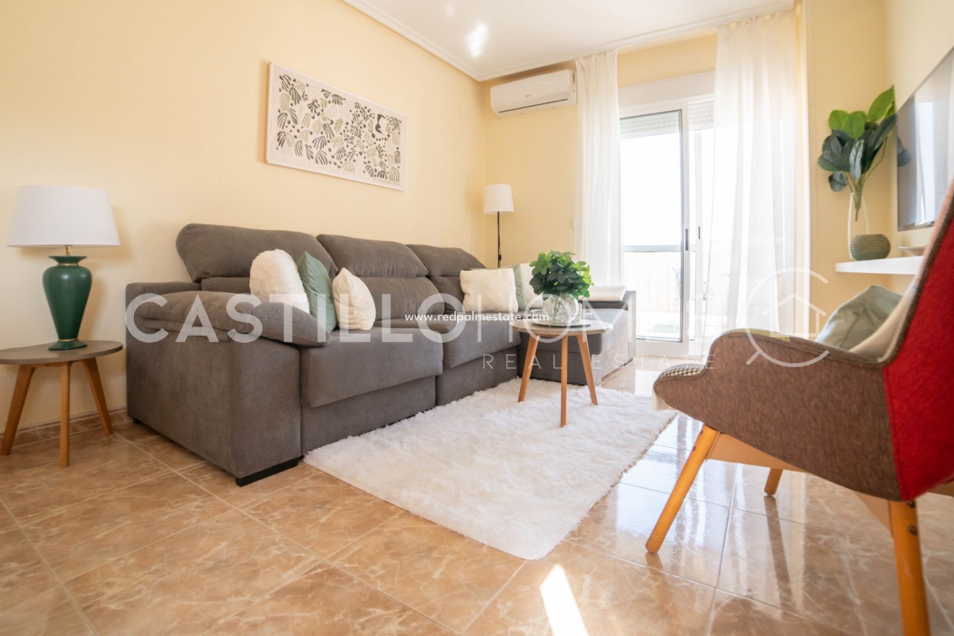 Resale - Apartments -
Torrevieja - Centro