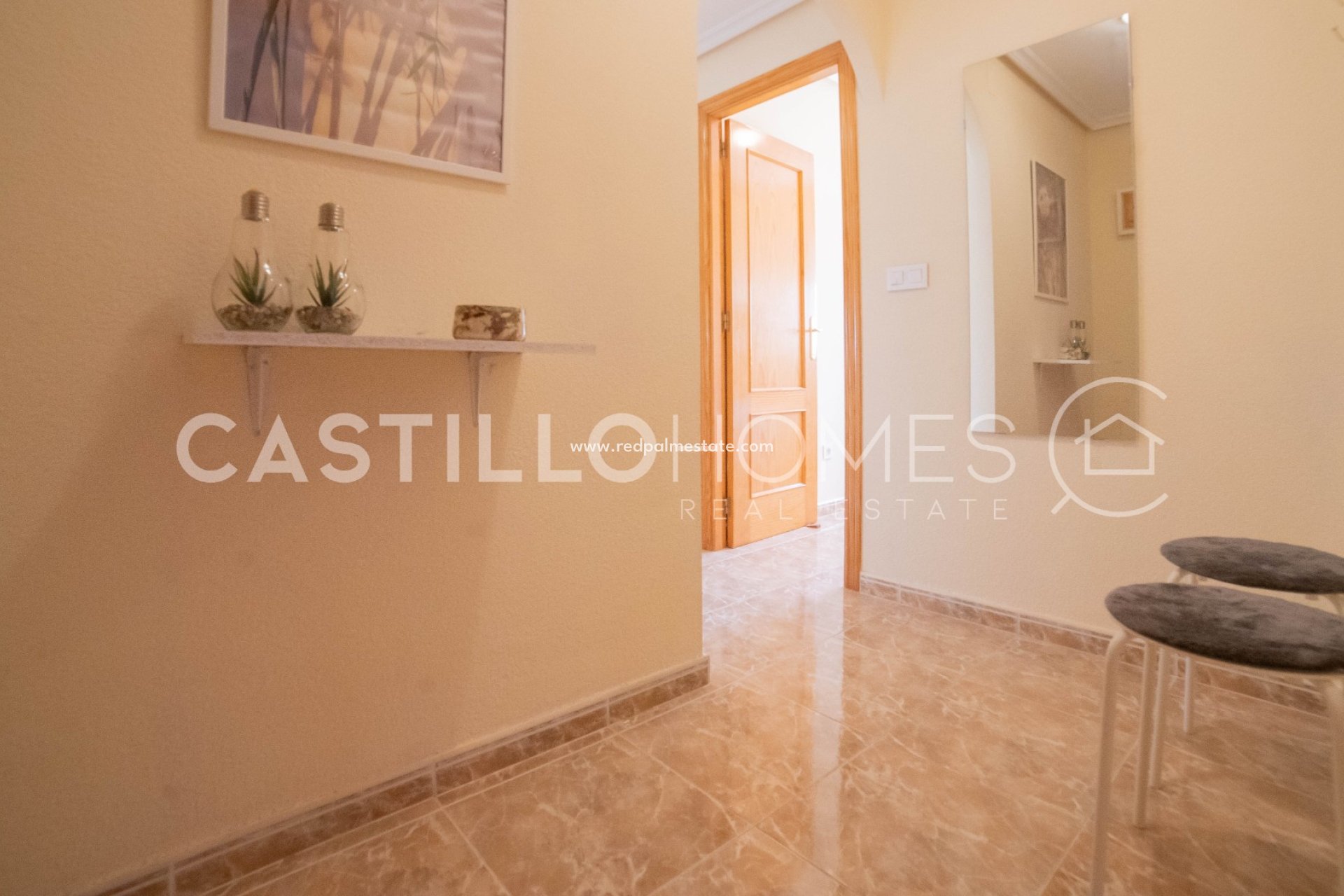 Resale - Apartments -
Torrevieja - Centro