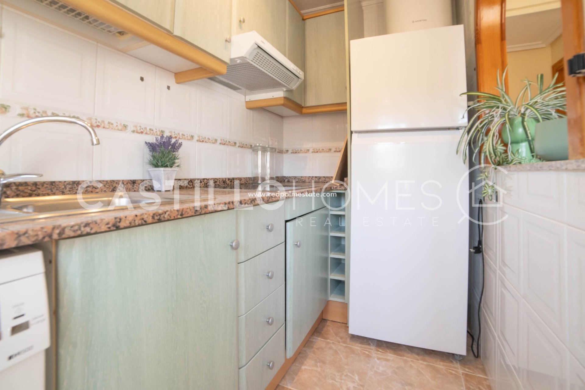 Resale - Apartments -
Torrevieja - Centro