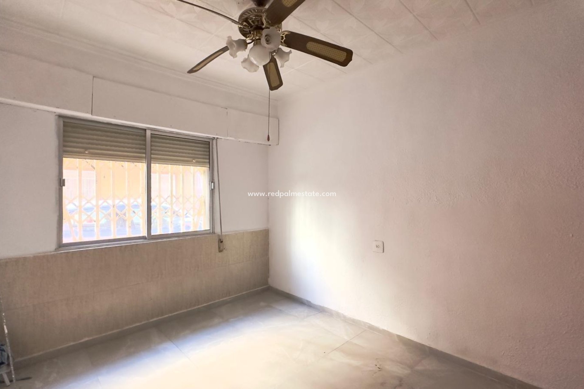 Resale - Apartments -
Torrevieja - Centro