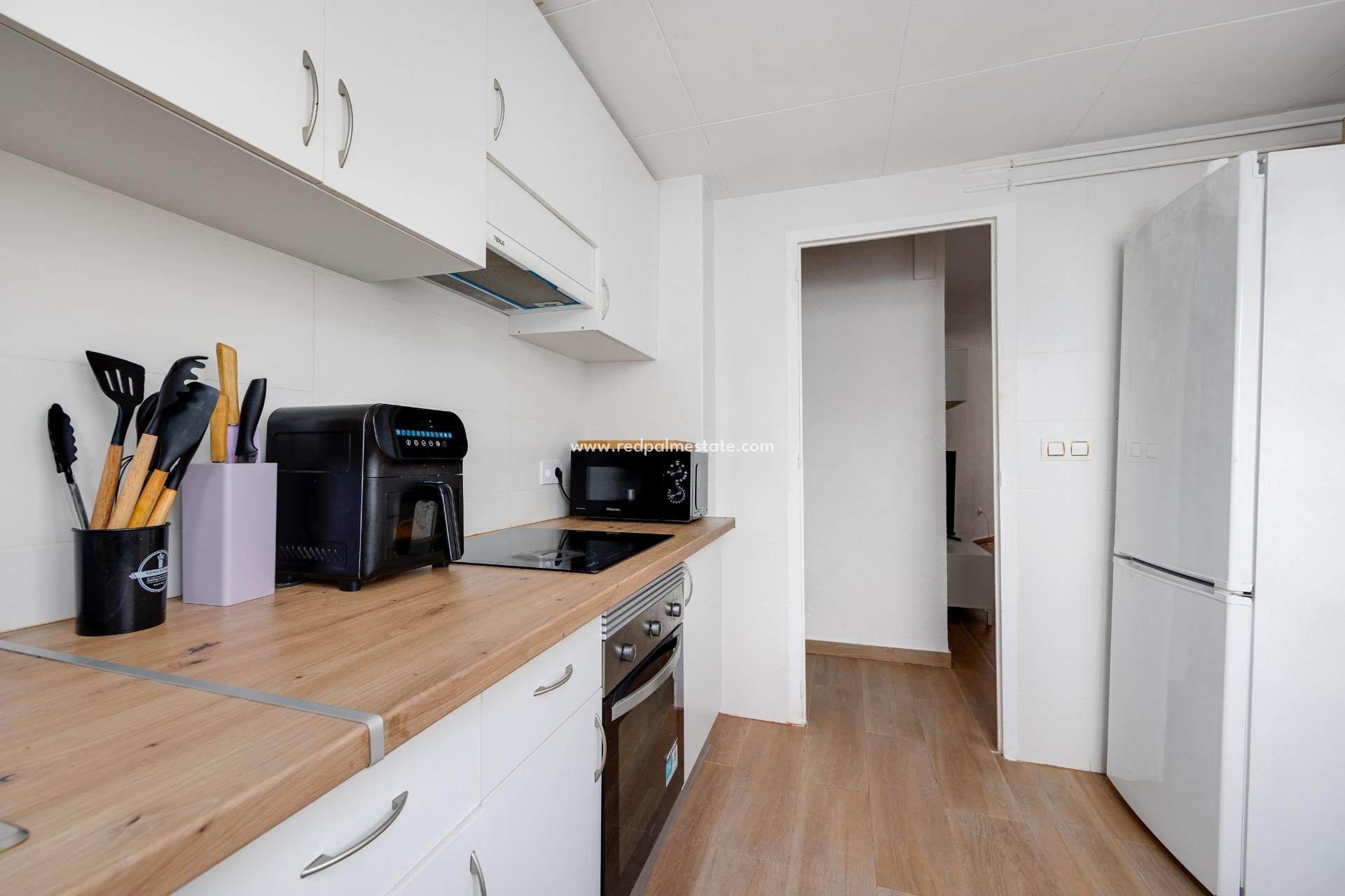 Resale - Apartments -
Torrevieja - Centro