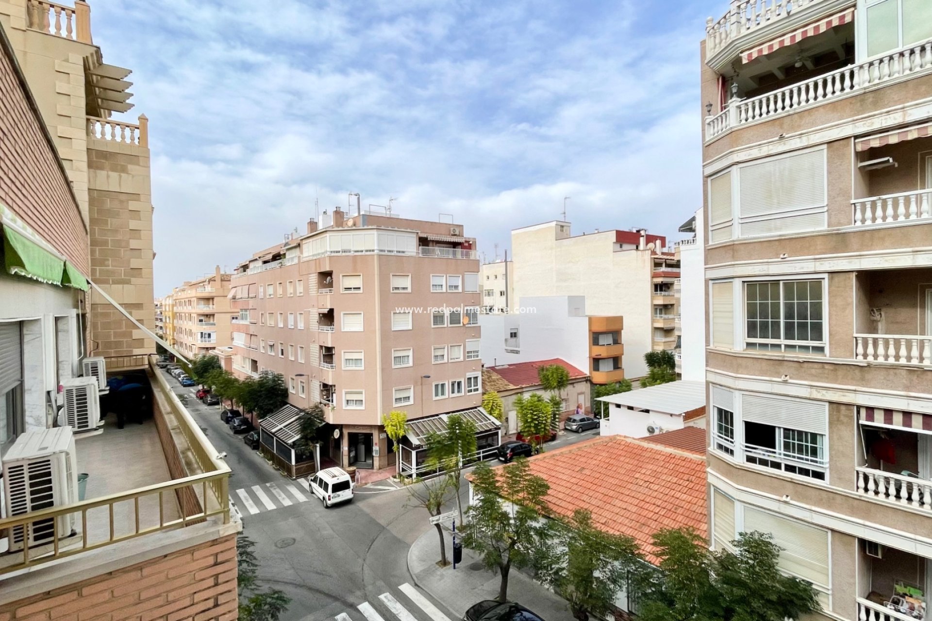 Resale - Apartments -
Torrevieja - Centro