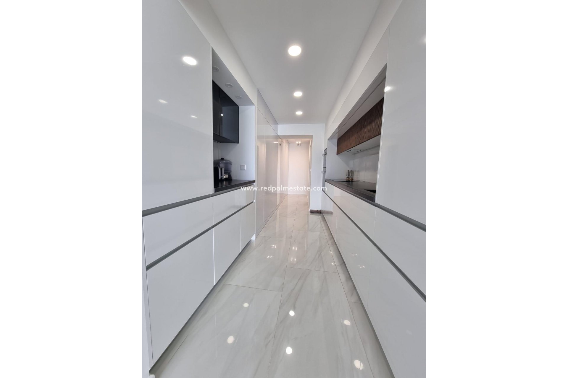 Resale - Apartments -
Torrevieja - Centro