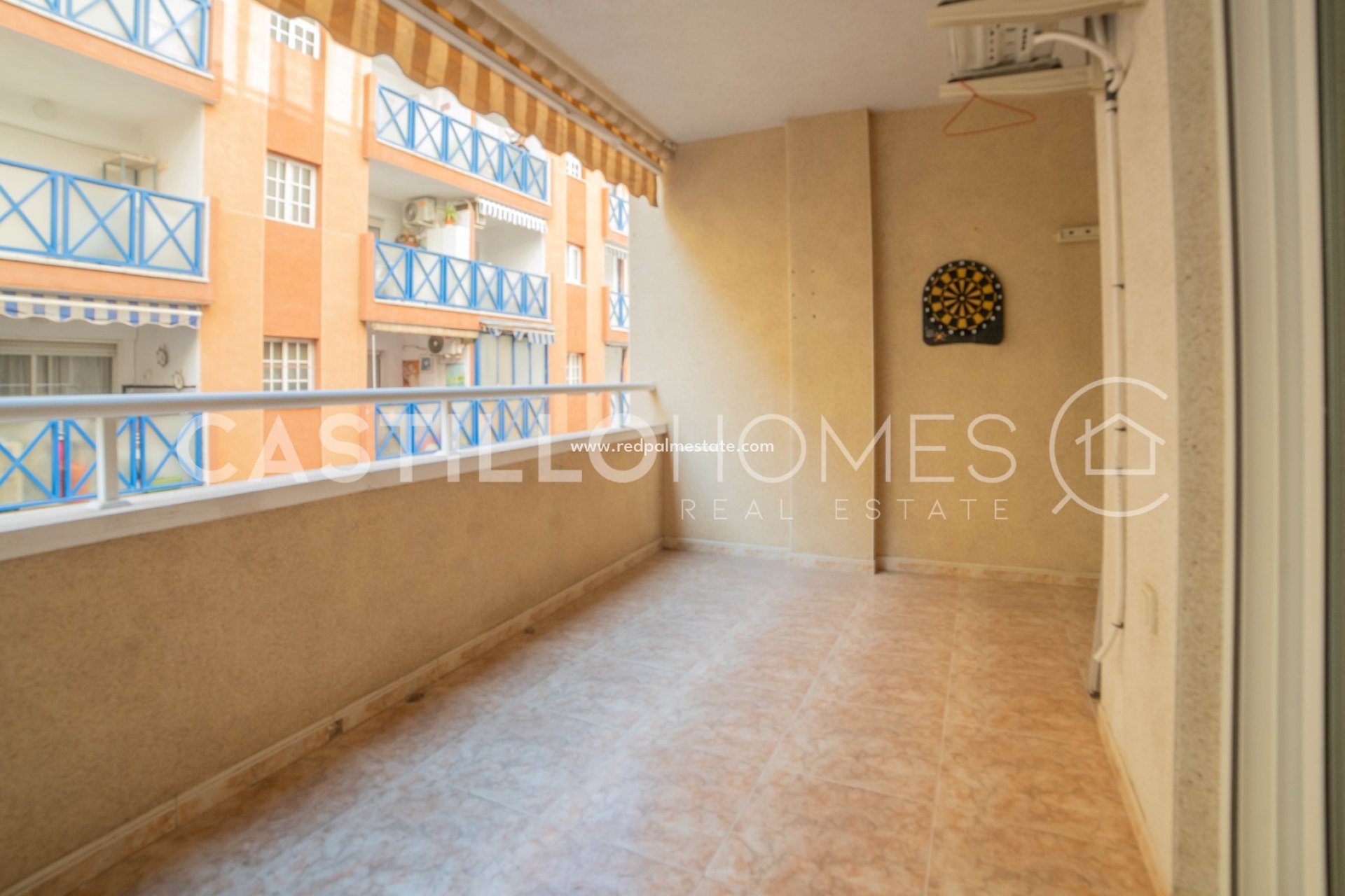 Resale - Apartments -
Torrevieja - Centro