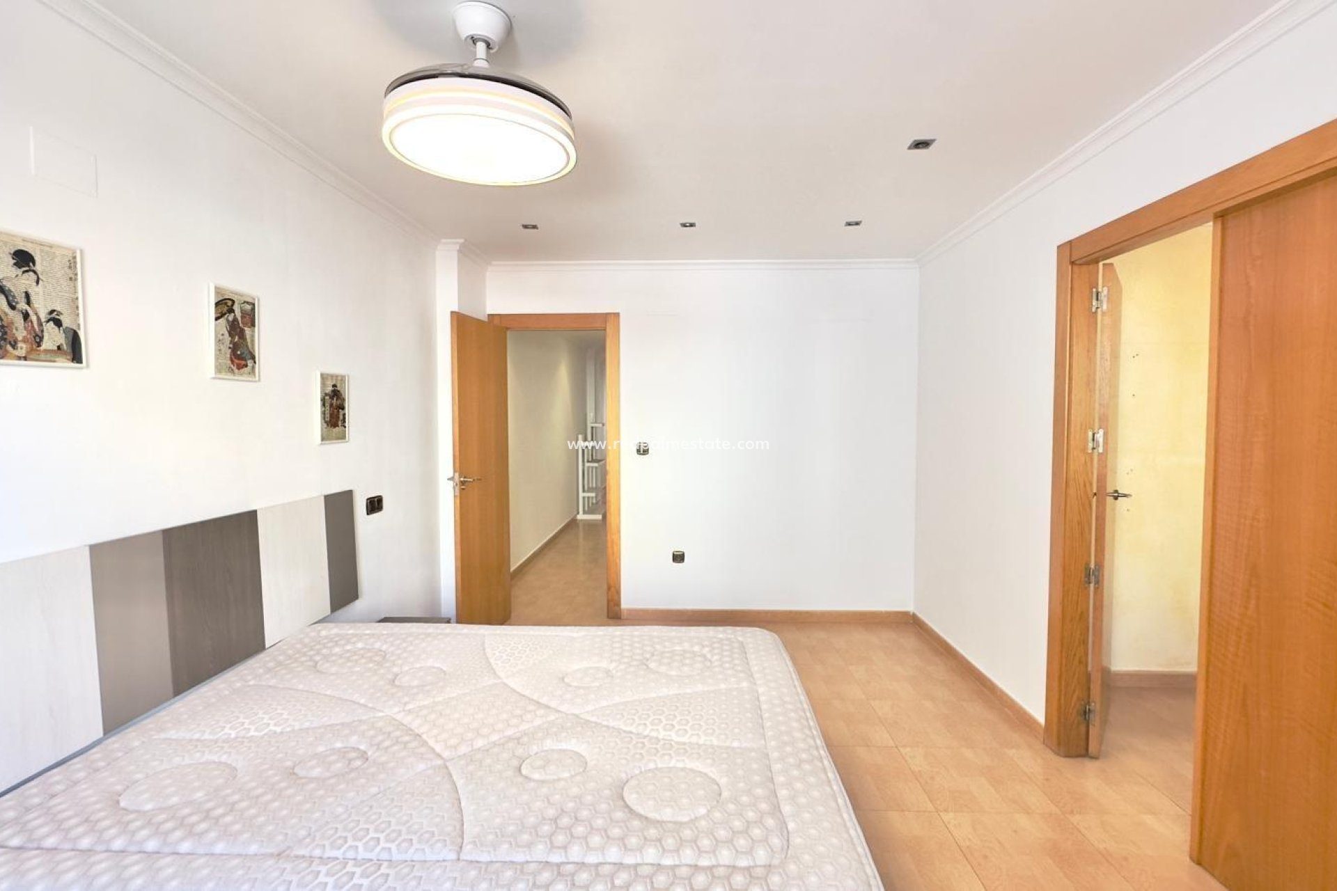 Resale - Apartments -
Torrevieja - Centro