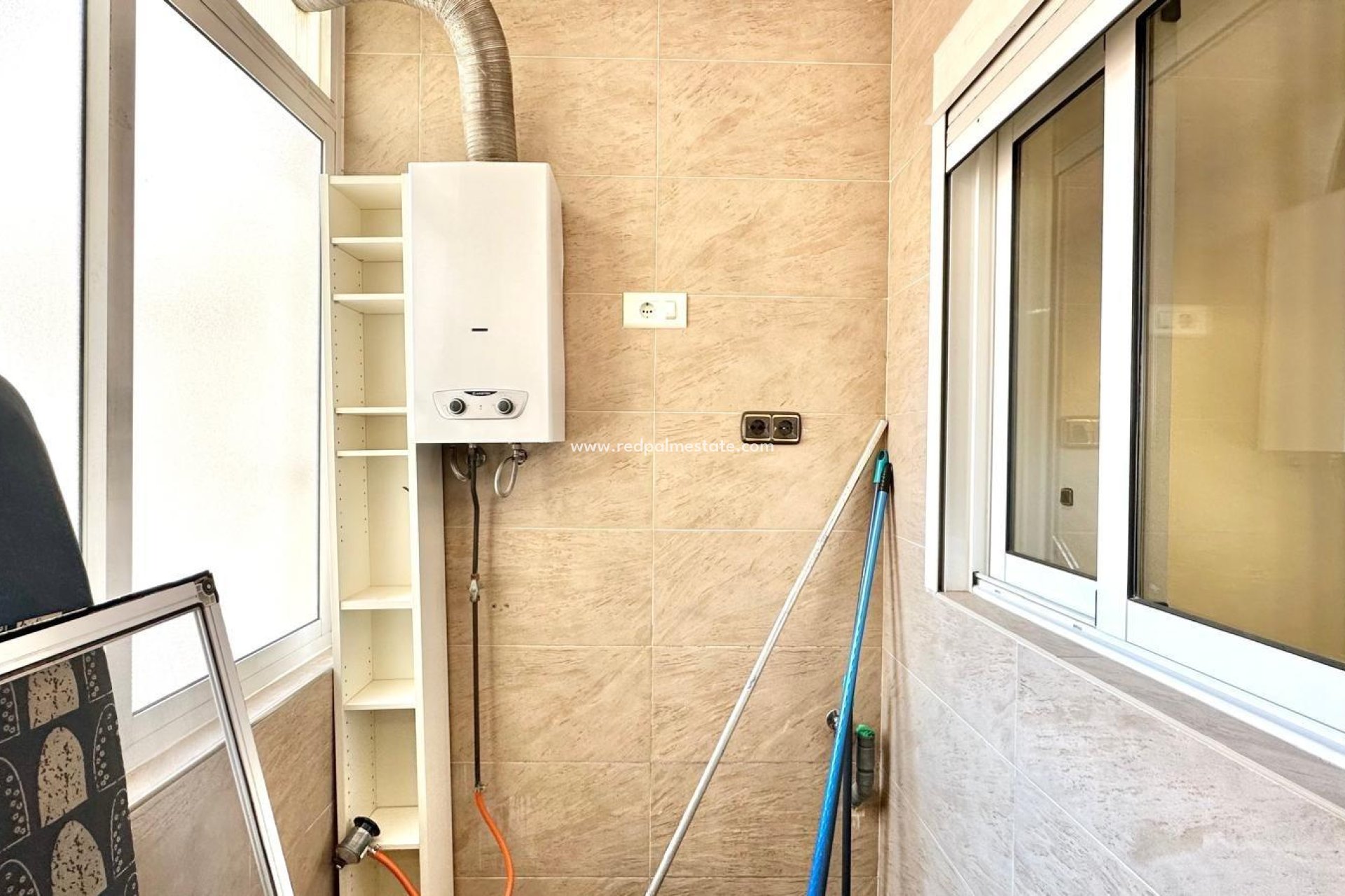 Resale - Apartments -
Torrevieja - Centro