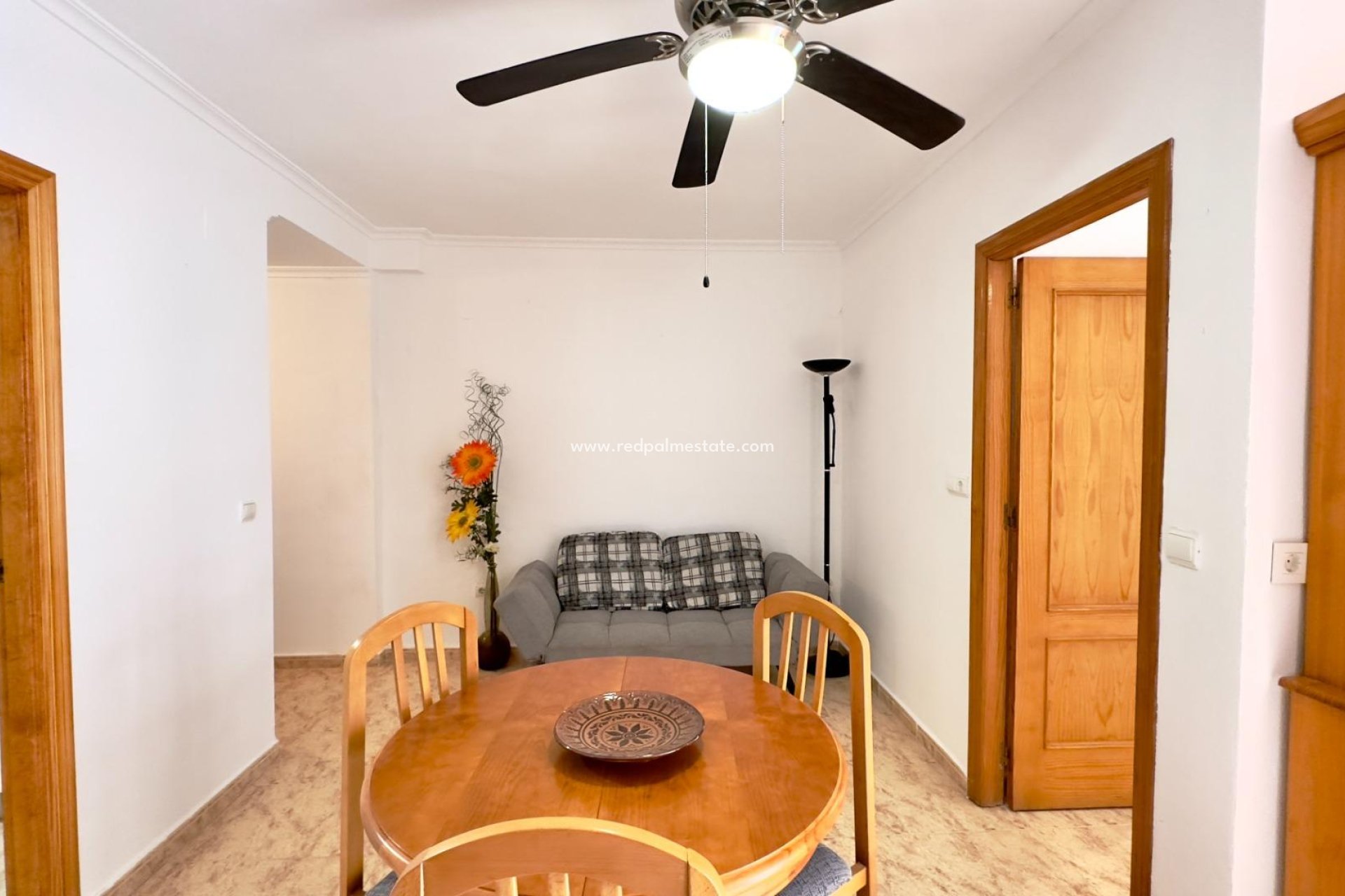 Resale - Apartments -
Torrevieja - Centro