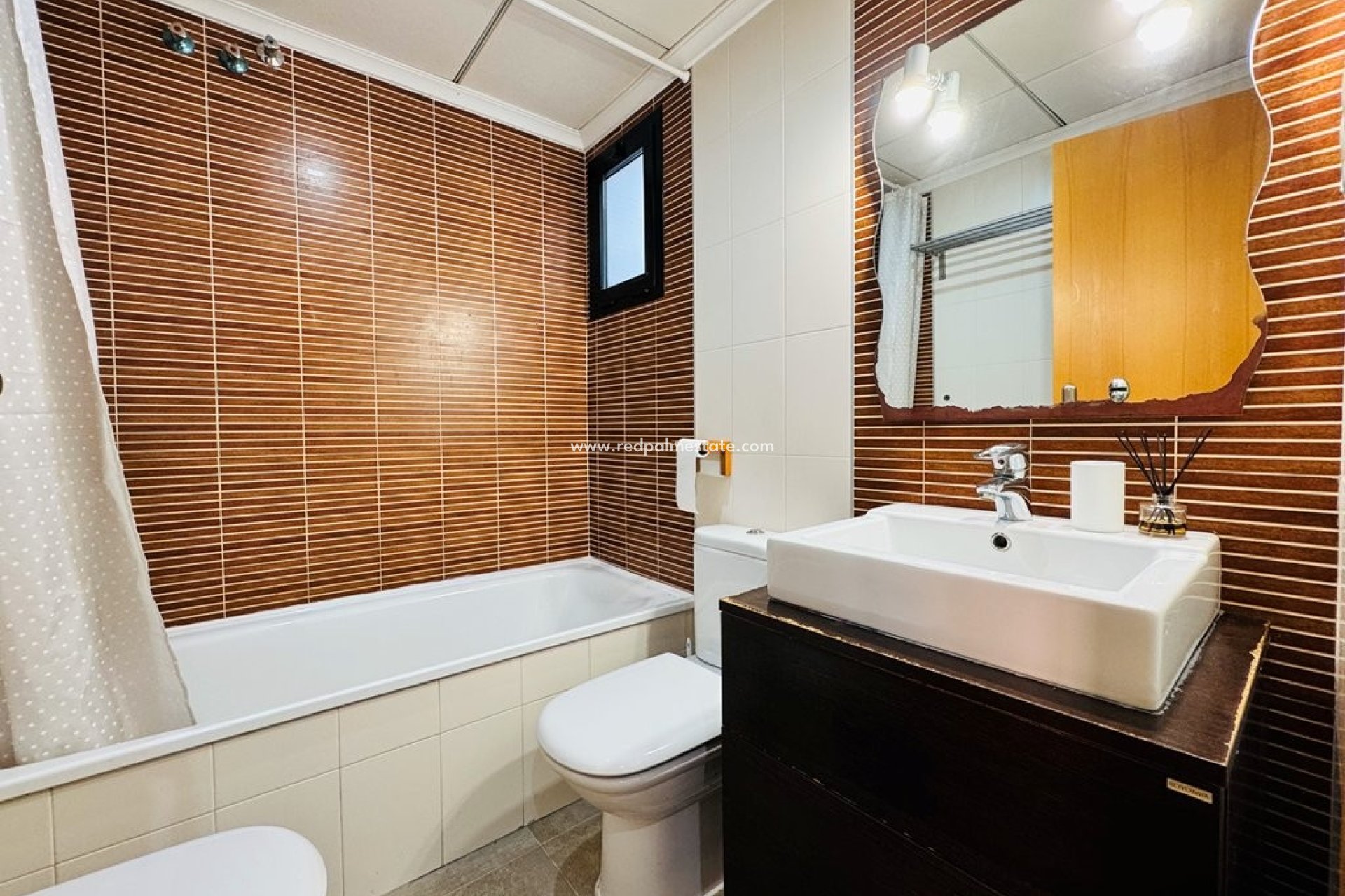 Resale - Apartments -
Torrevieja - Costa Blanca