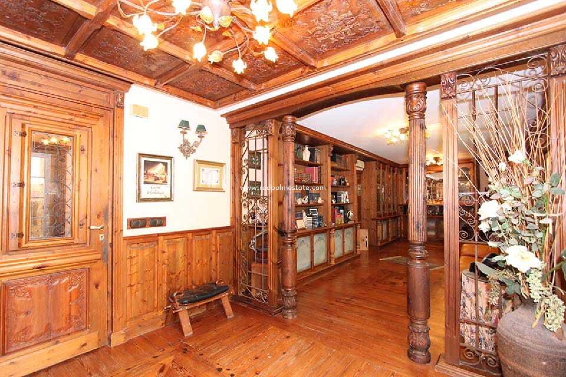 Resale - Apartments -
Torrevieja - Costa Blanca