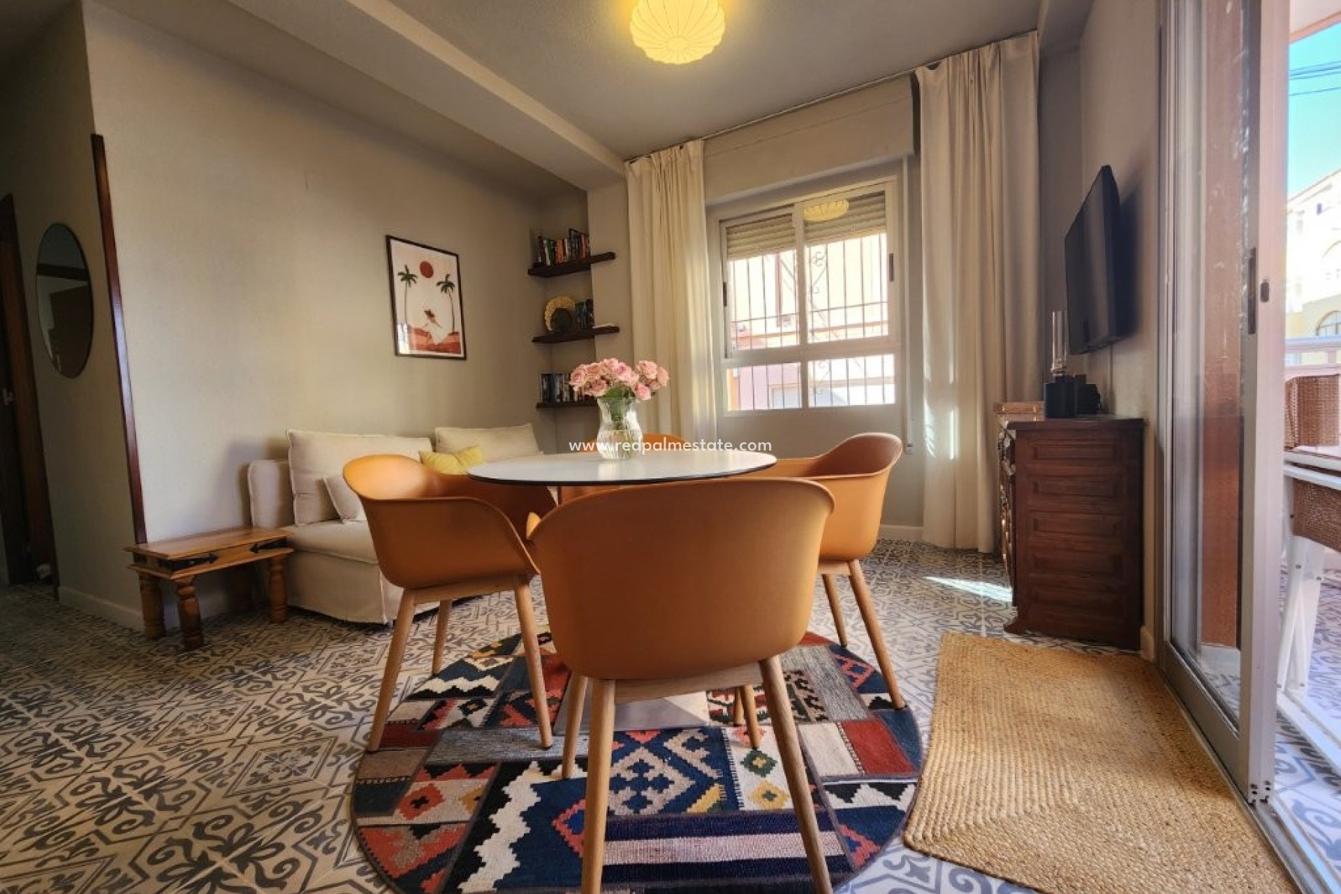 Resale - Apartments -
Torrevieja - Costa Blanca