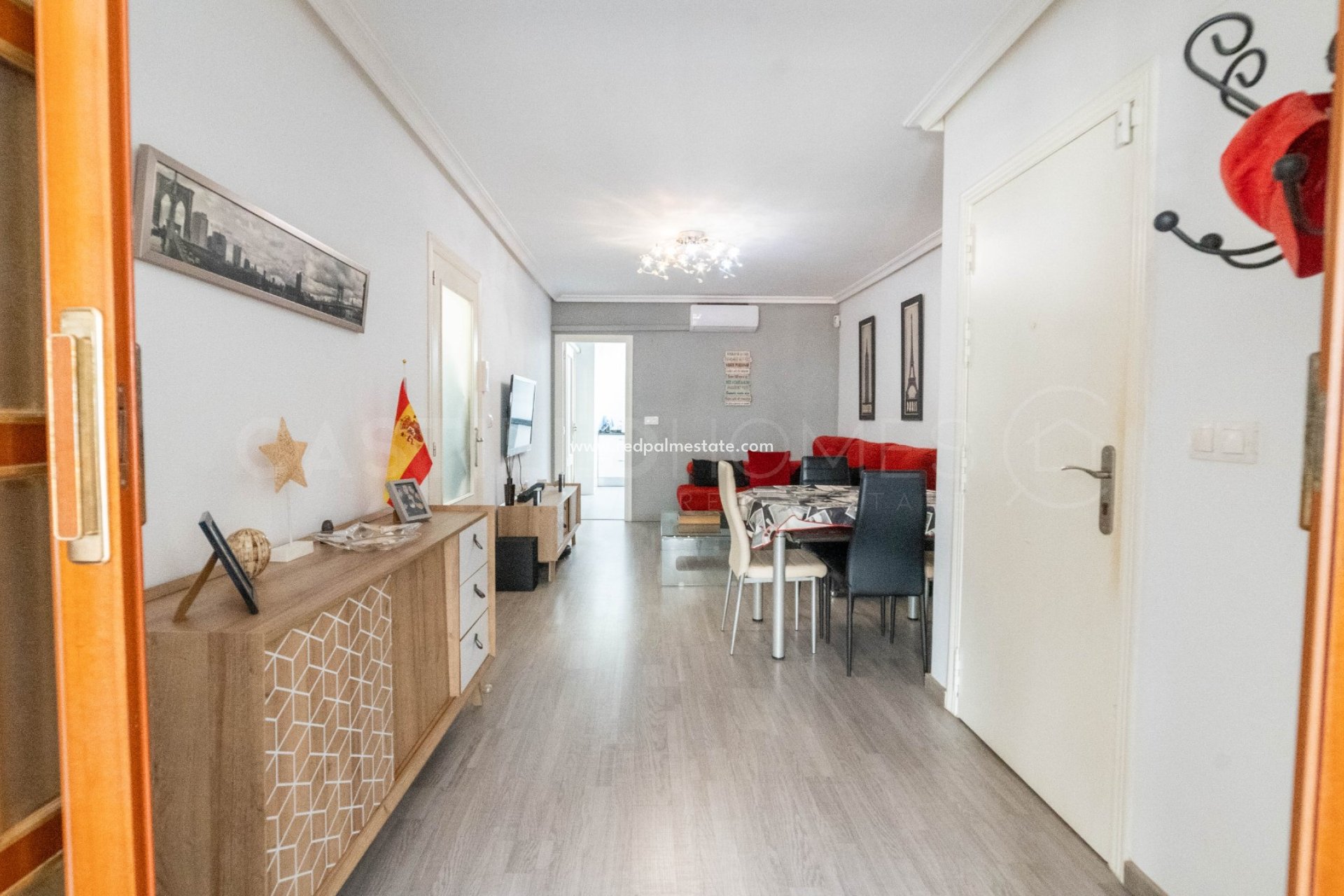 Resale - Apartments -
Torrevieja - El Acequión - Los Náufragos