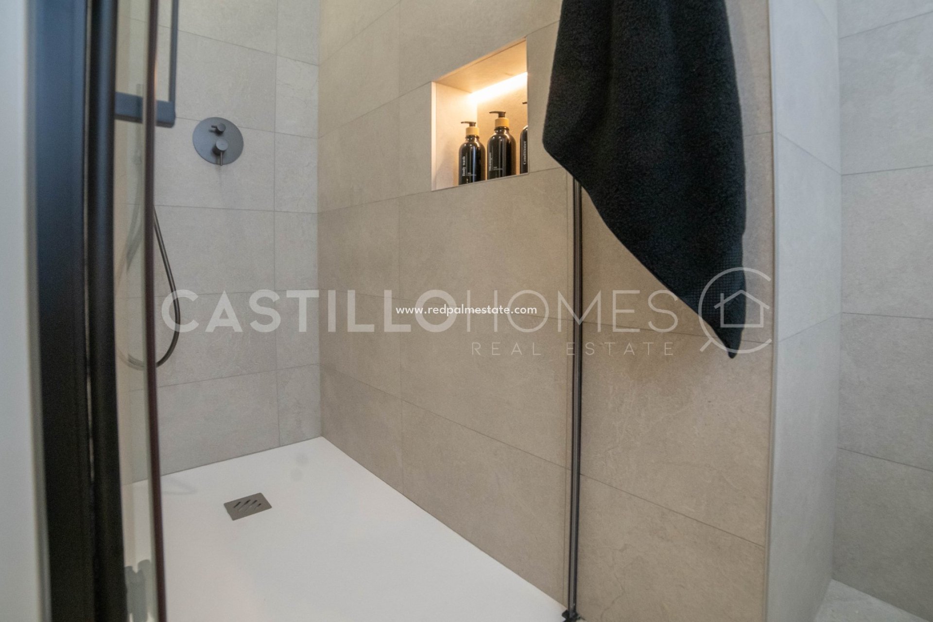 Resale - Apartments -
Torrevieja - El Acequión - Los Náufragos