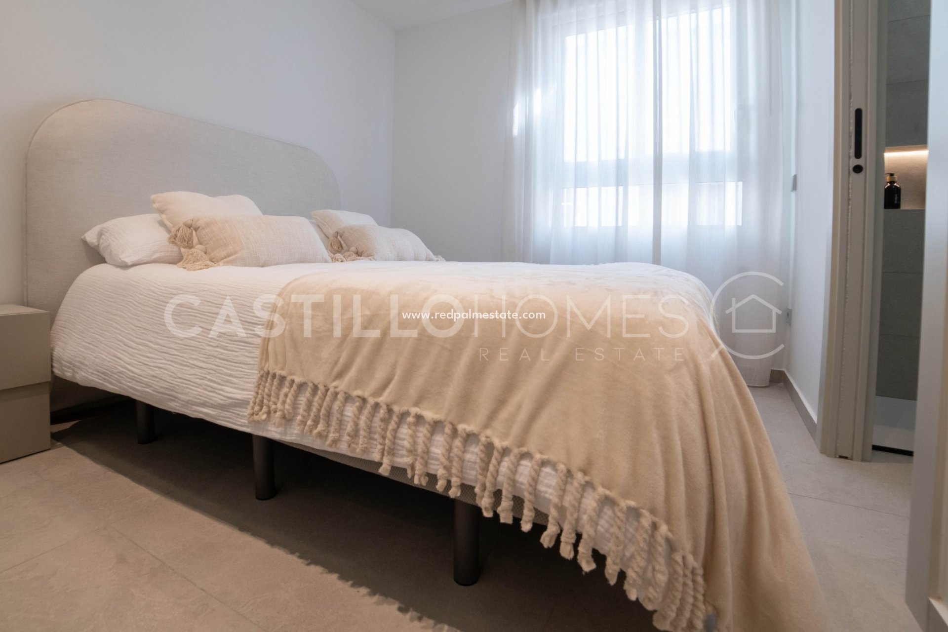 Resale - Apartments -
Torrevieja - El Acequión - Los Náufragos