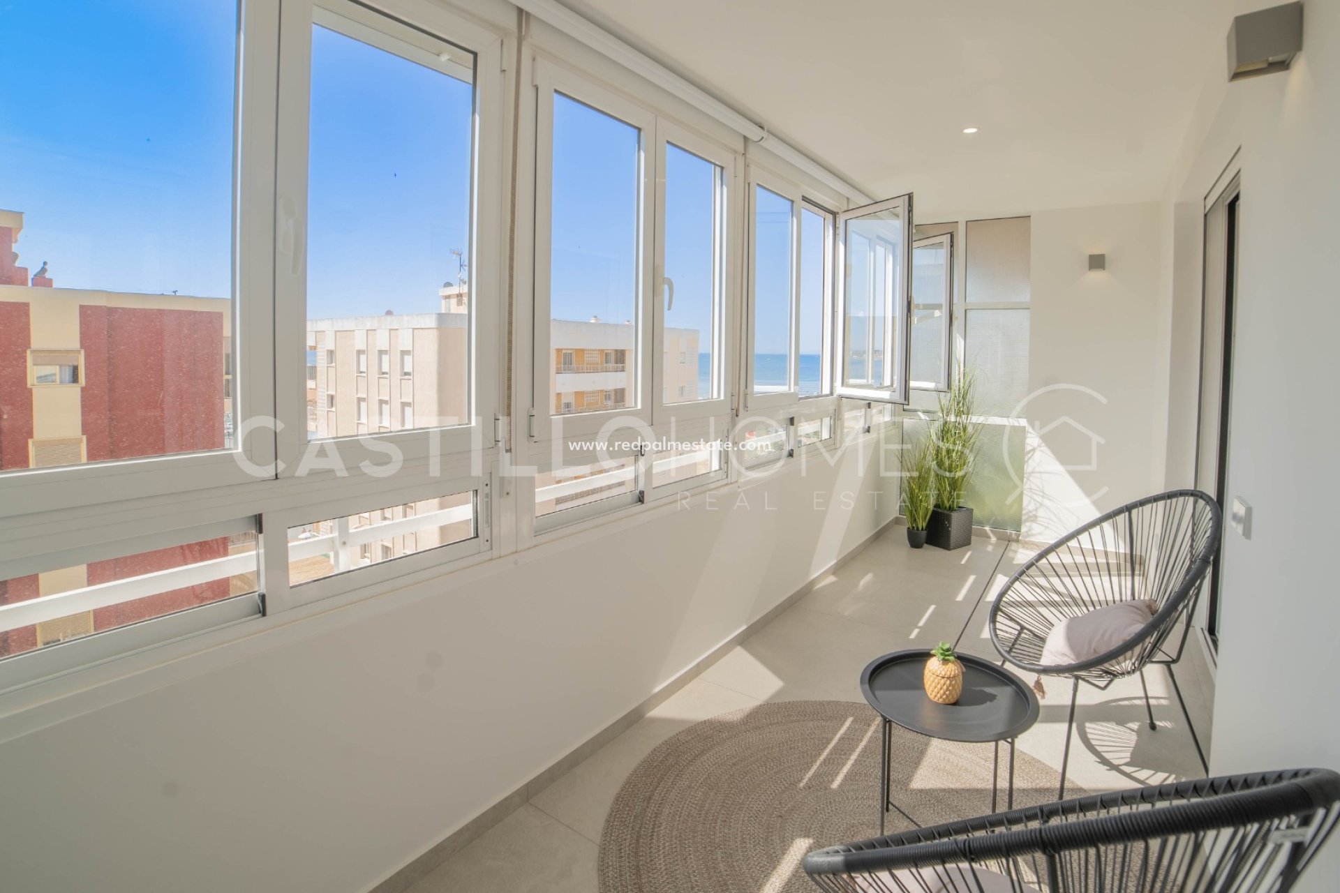 Resale - Apartments -
Torrevieja - El Acequión - Los Náufragos