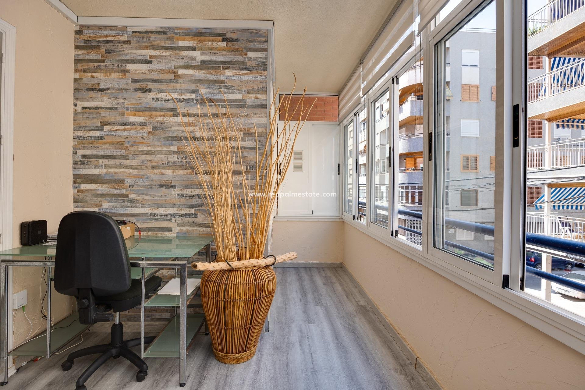 Resale - Apartments -
Torrevieja - El Acequión - Los Náufragos