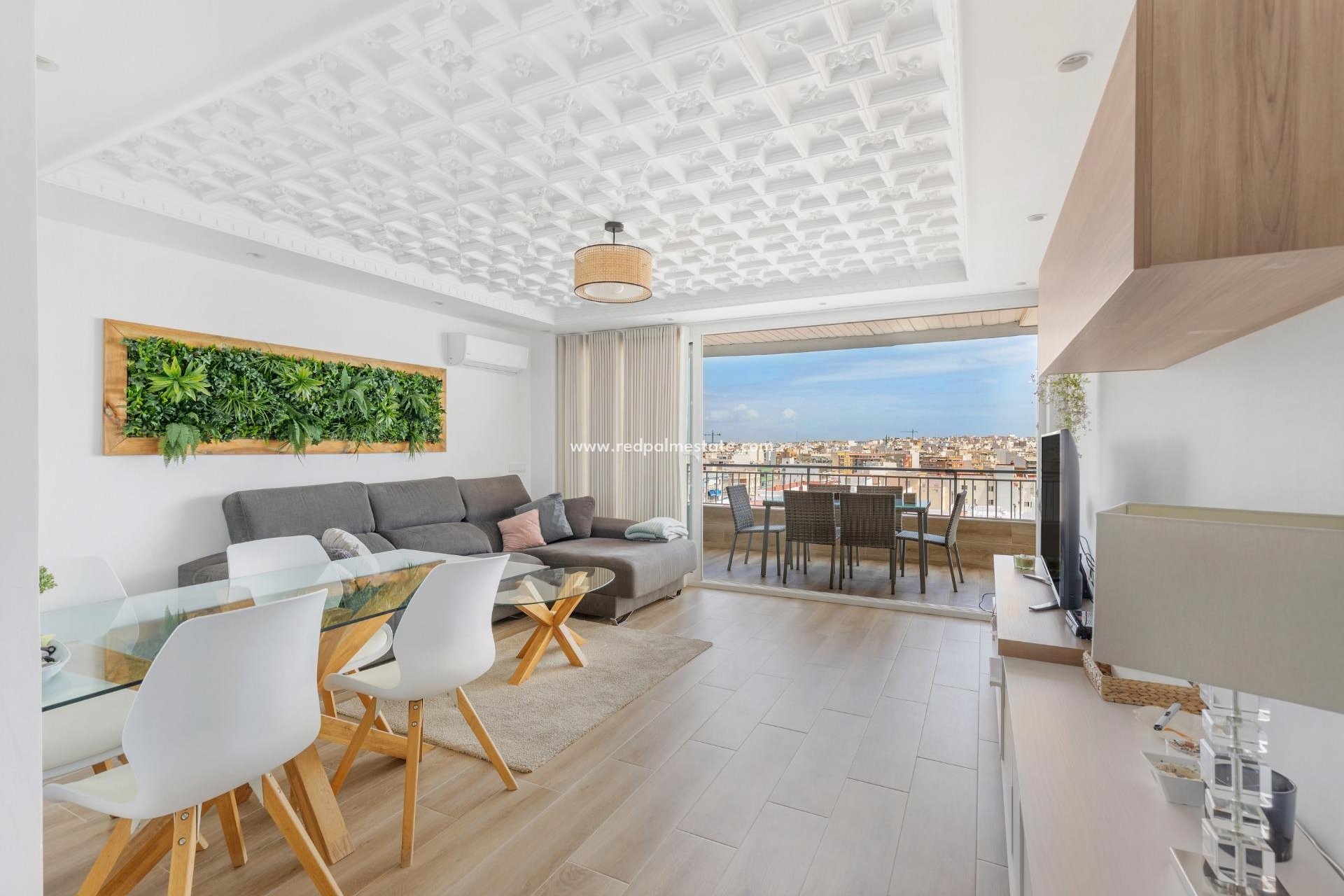 Resale - Apartments -
Torrevieja - El Acequión - Los Náufragos