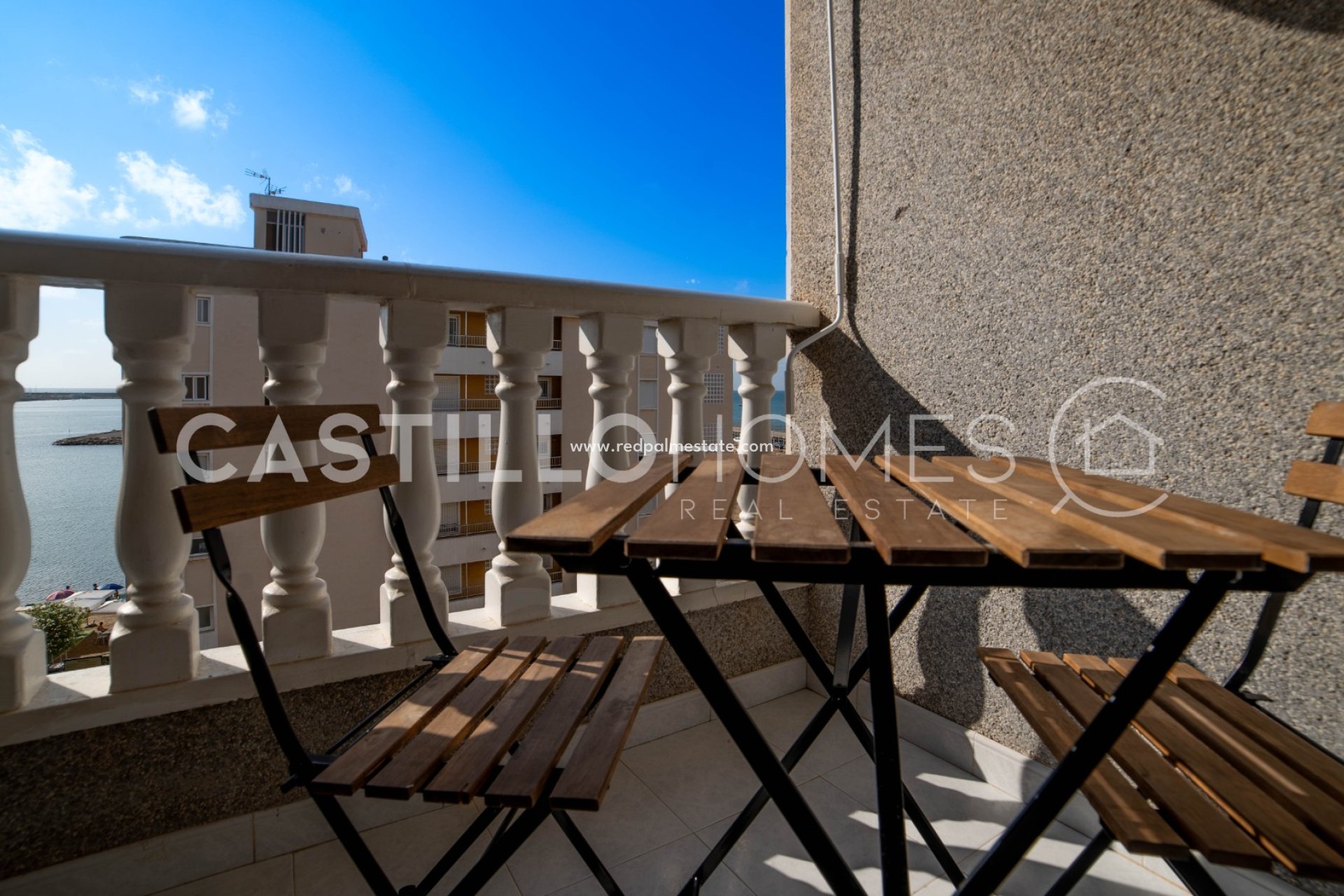 Resale - Apartments -
Torrevieja - El Acequión - Los Náufragos