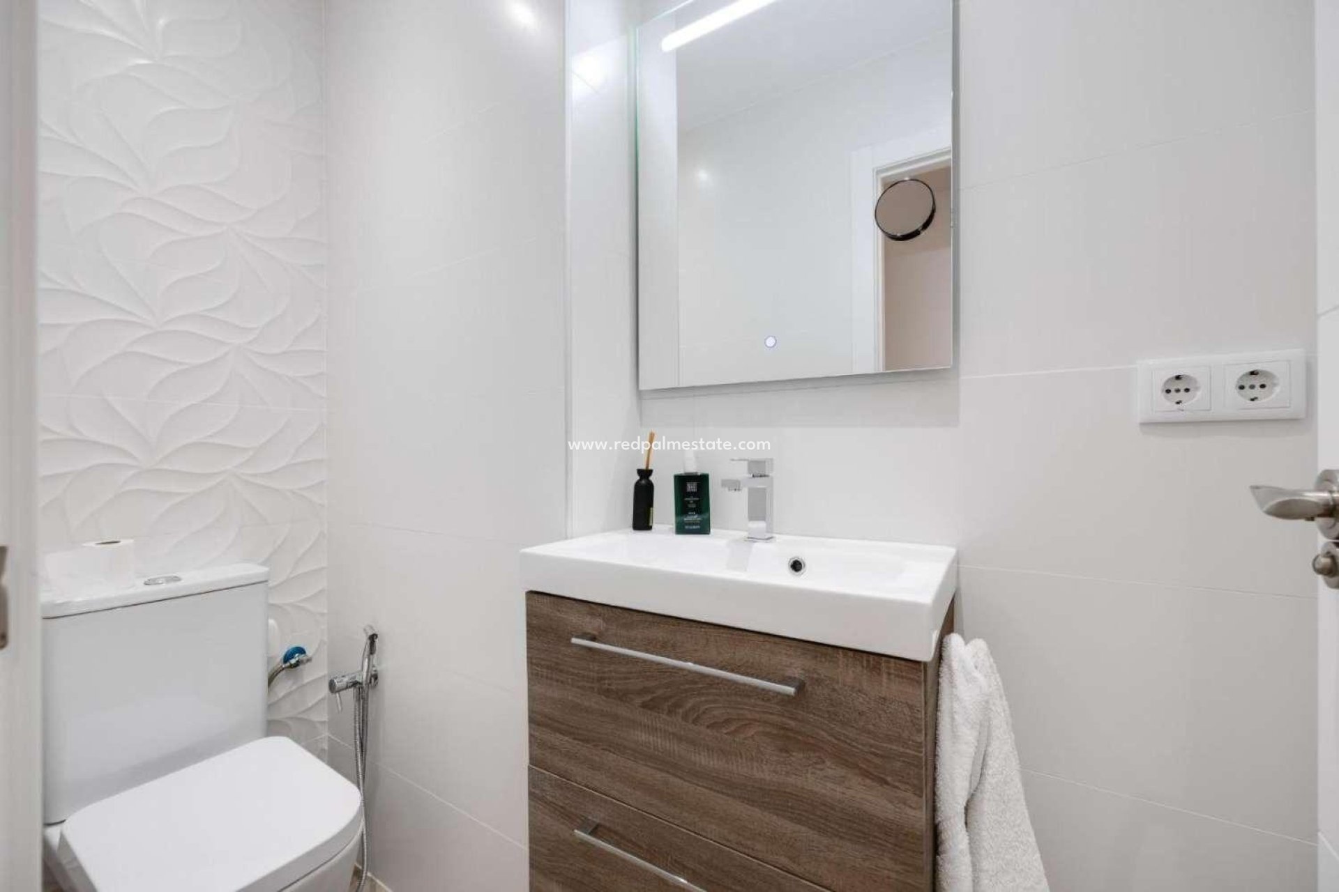 Resale - Apartments -
Torrevieja - El Acequión - Los Náufragos