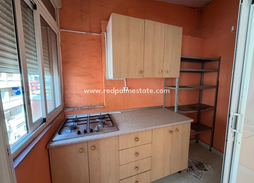 Resale - Apartments -
Torrevieja - El Acequión - Los Náufragos