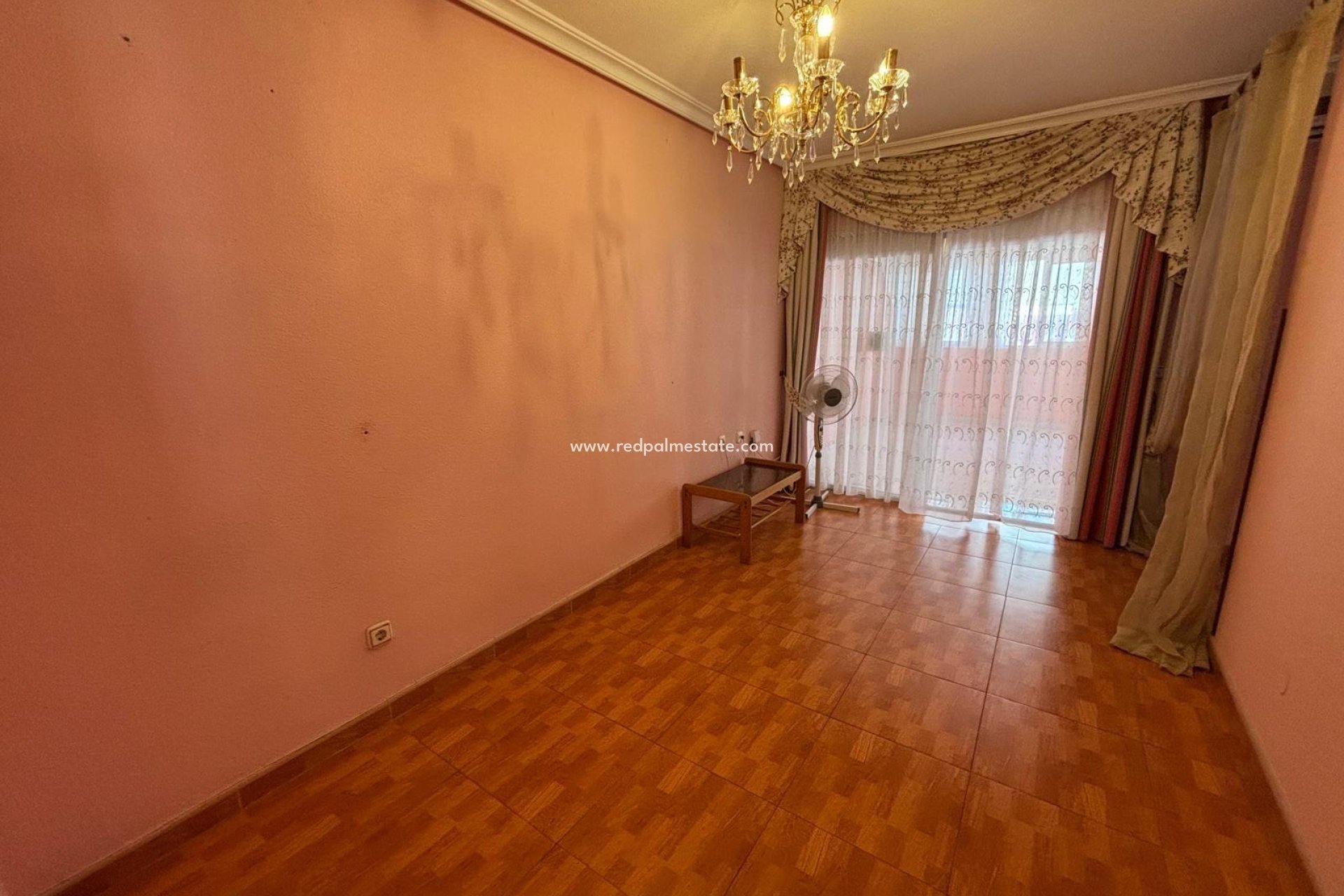 Resale - Apartments -
Torrevieja - El Acequión - Los Náufragos