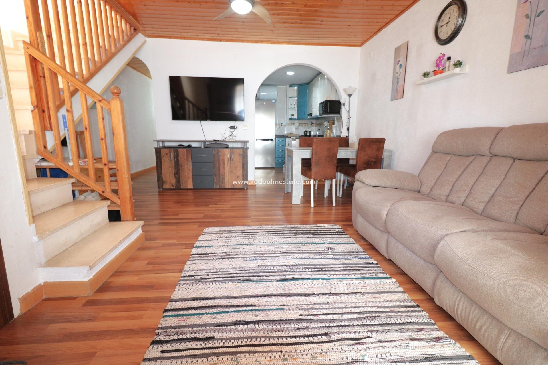 Resale - Apartments -
Torrevieja - El Acequión - Los Náufragos