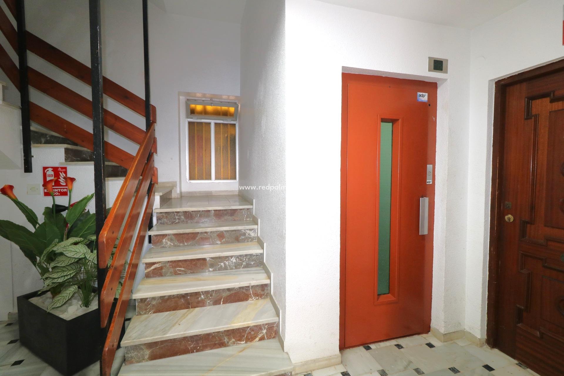 Resale - Apartments -
Torrevieja - El Acequión - Los Náufragos