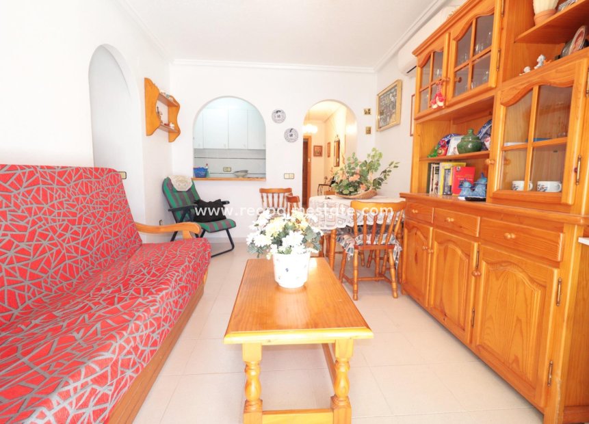 Resale - Apartments -
Torrevieja - El Acequión - Los Náufragos