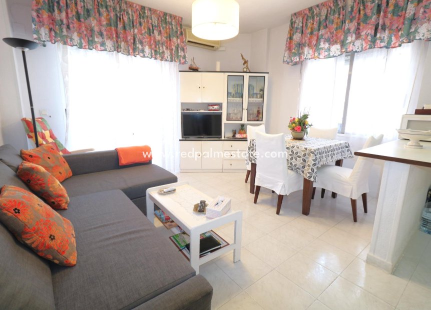 Resale - Apartments -
Torrevieja - El Acequión - Los Náufragos