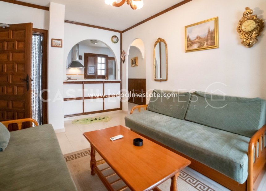 Resale - Apartments -
Torrevieja - El Acequión - Los Náufragos