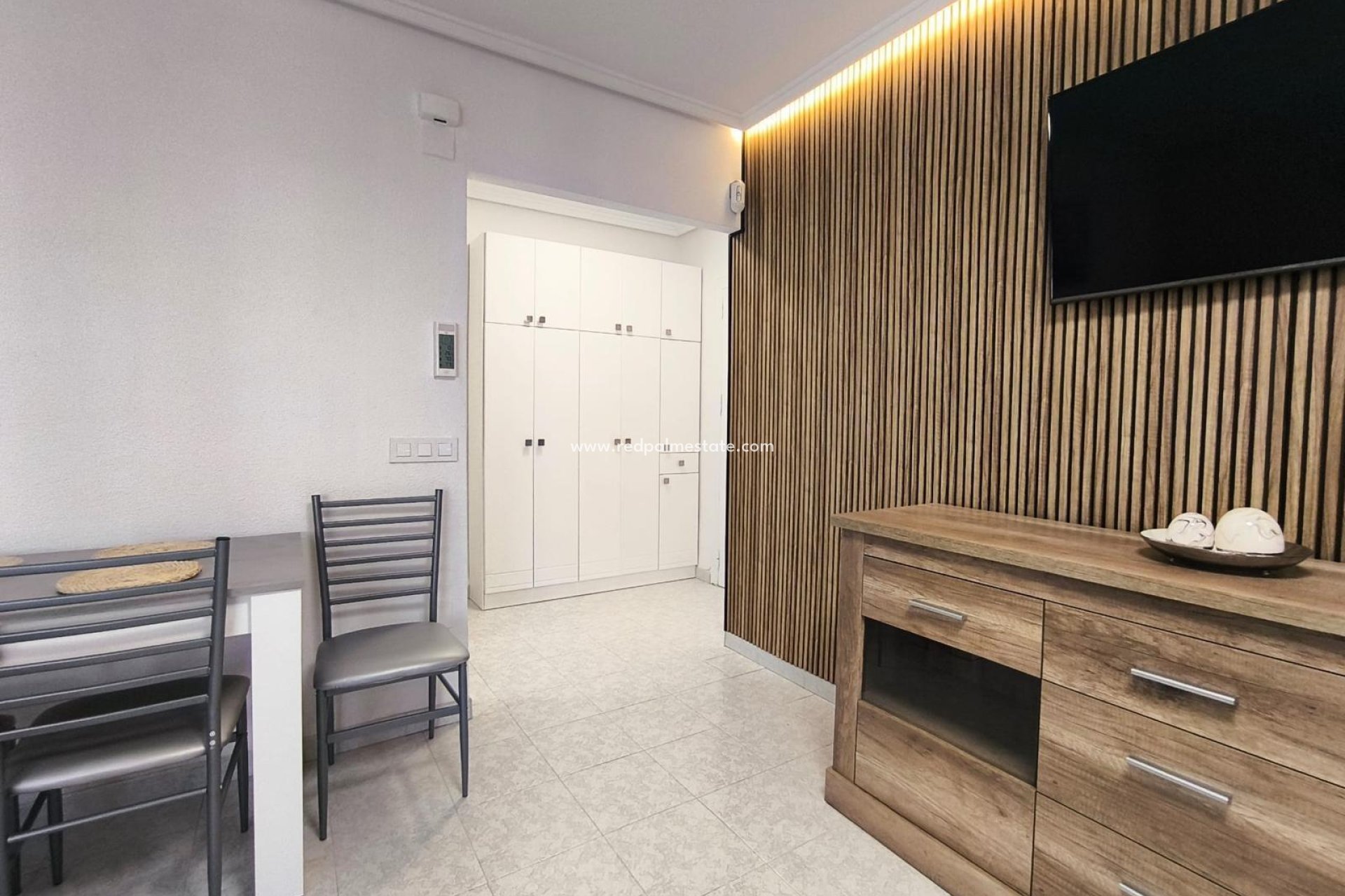 Resale - Apartments -
Torrevieja - El molino