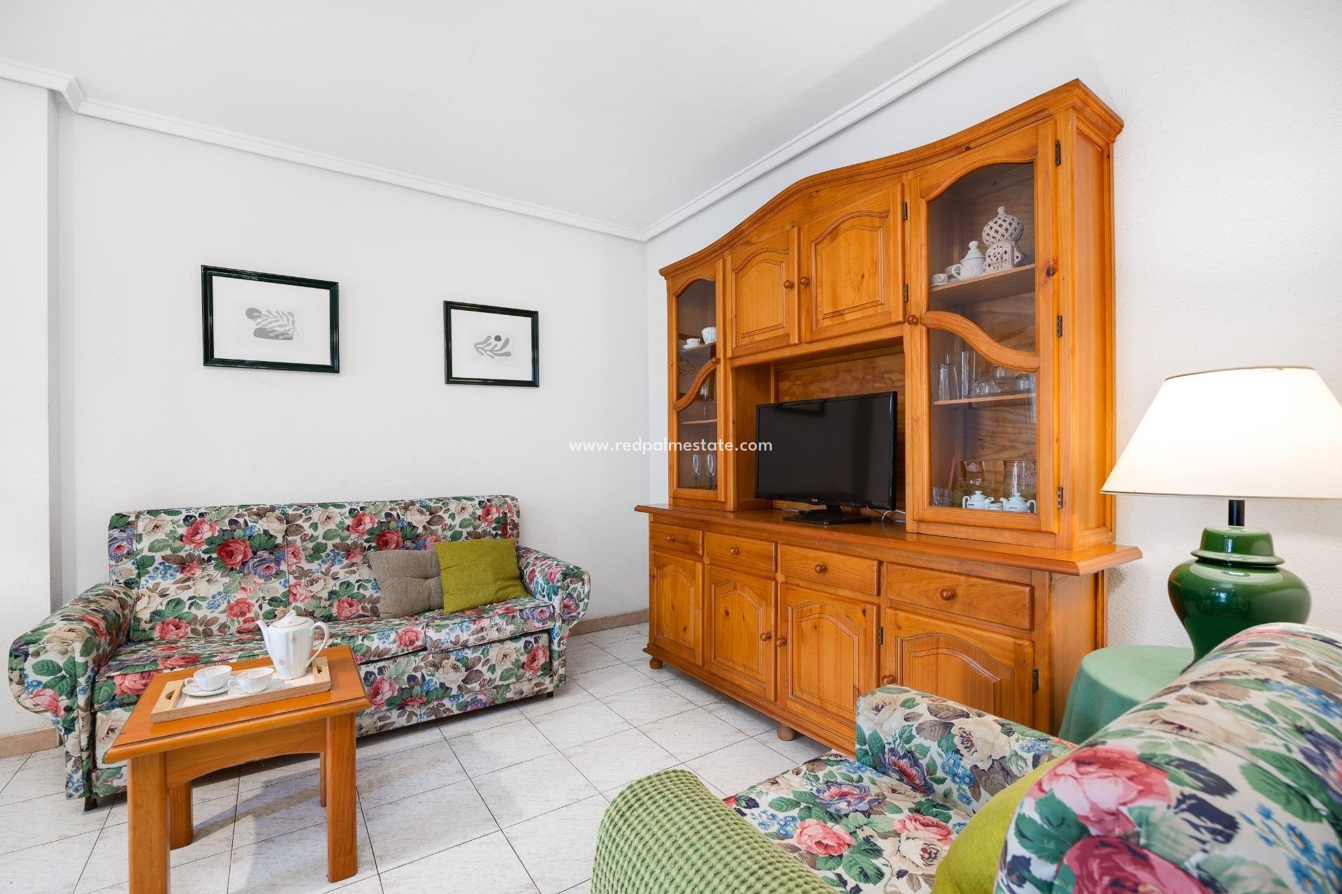 Resale - Apartments -
Torrevieja - Estacion de autobuses