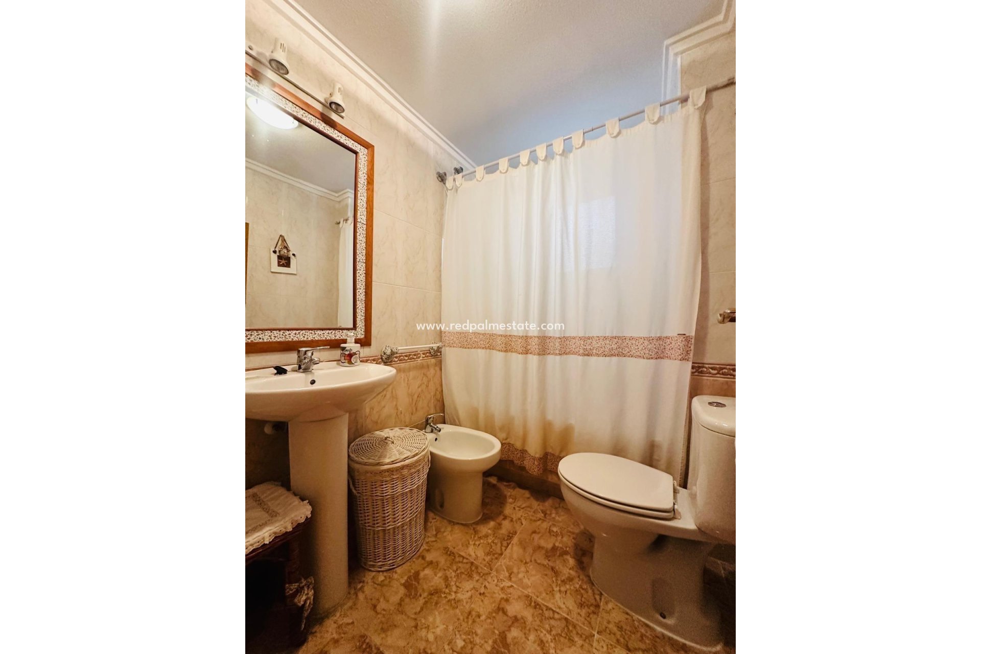 Resale - Apartments -
Torrevieja - Estacion de autobuses